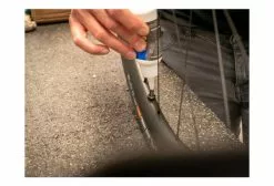 Par De Válvulas Negras Sin Cámara Schwalbe -Mantenimiento Ventas 2022 2012077604b30a77ce972.53195266