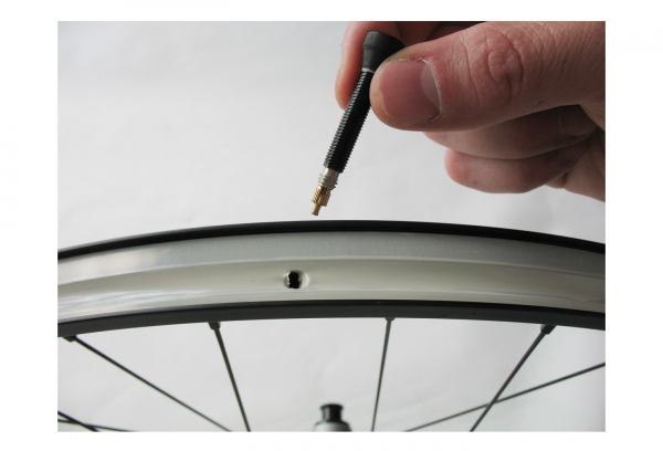 Llanta VAR Tubeless 10m 5 Llanta VAR Tubeless 10m - Imagen 3
