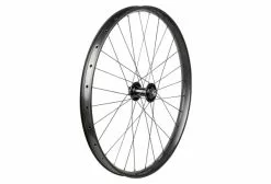 Bontrager Line 40 27.5'' I Boost 15x110mm I Rueda Delantera De 6 Orificios